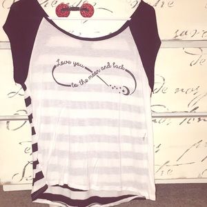 🥀Black & White Striped inspirational T-Shirt